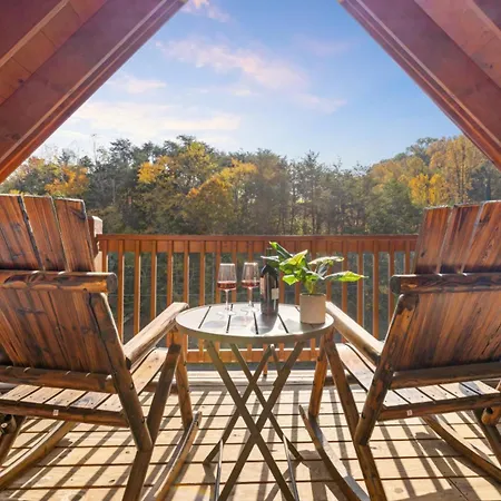 Rustic Mountain Retreat By Ghosal Luxury Lodging Pigeon Forge Exterior foto