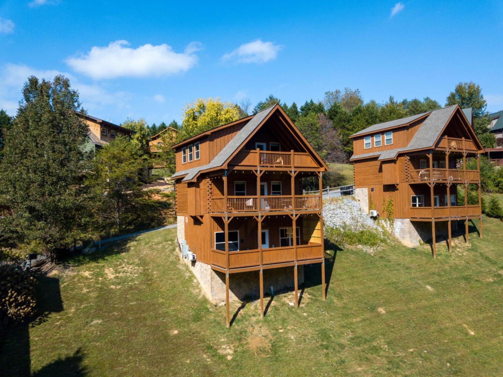 Rustic Mountain Retreat By Ghosal Luxury Chalet *